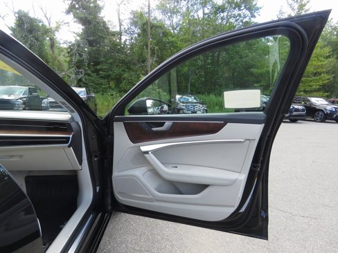 Used 2023 Audi A6 Premium Plus w/ Premium Plus Package image 13