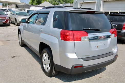 Used 2015 GMC Terrain SLE w/ Convenience Package image 4
