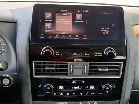 Used 2024 Nissan Armada SL w/ Captain's Chairs Package image 17