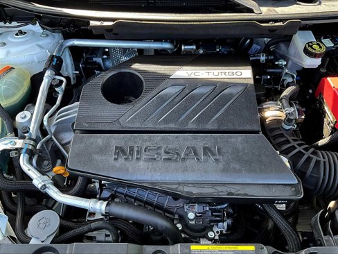 Certified 2022 Nissan Rogue SV image 33