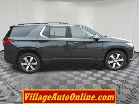 Used 2020 Chevrolet Traverse LT w/ LT Premium Package image 15