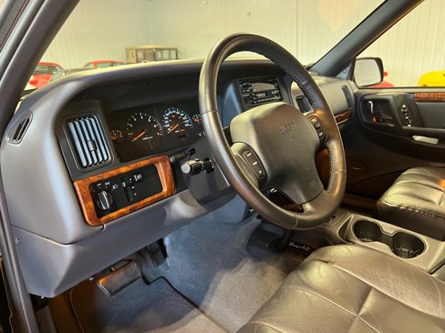 Used 1998 Jeep Grand Cherokee Limited image 21