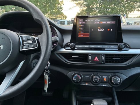 Used 2024 Kia Forte LXS image 18