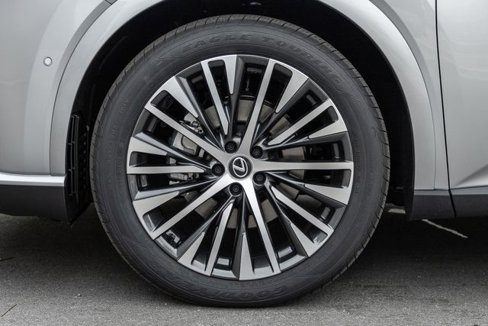 New 2025 Lexus RX 350 image 8