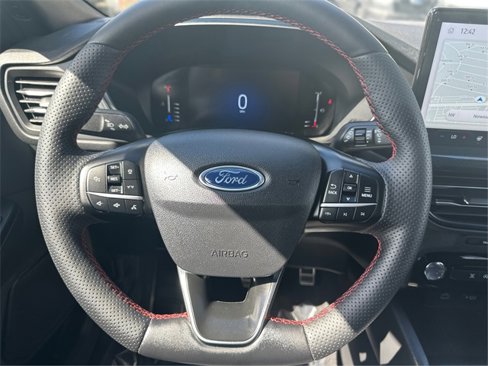 Certified 2023 Ford Escape ST-Line w/ Tech Pack #1 image 17