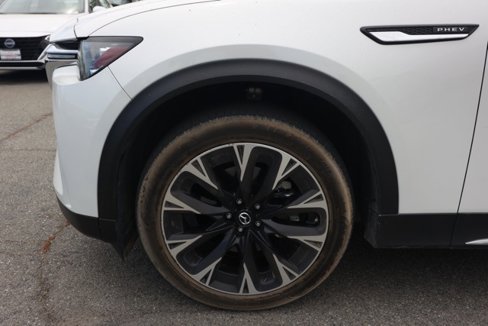 Used 2024 MAZDA CX-90 Plug-In Hybrid w/ Premium Plus image 11
