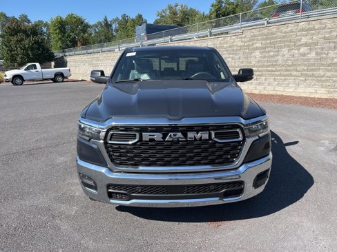 New 2026 RAM 1500 4x4 Crew Cab image 7