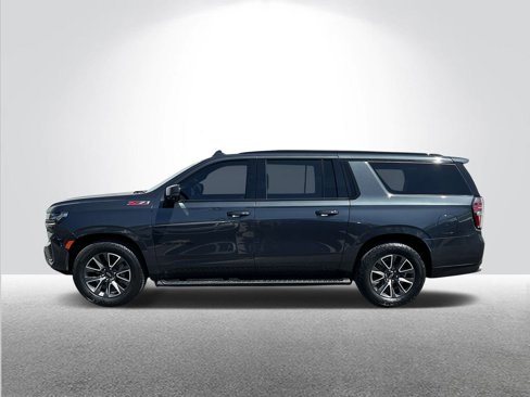 Used 2022 Chevrolet Suburban Z71 w/ Z71 Off-Road Package image 3