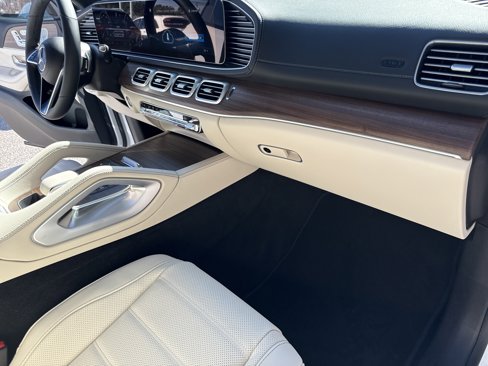 New 2026 Mercedes-Benz GLE 450 4MATIC Coupe image 16