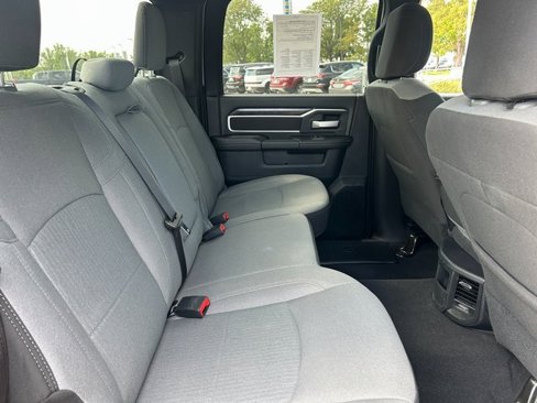 Used 2024 RAM 2500 Big Horn w/ Bed Utility Group image 31