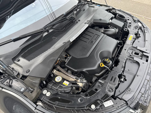 Used 2020 Land Rover Range Rover Evoque R-Dynamic HSE image 18