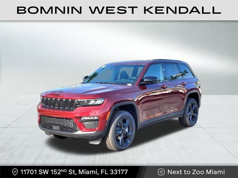 Used 2025 Jeep Grand Cherokee Limited w/ Black Appearance Package image 1