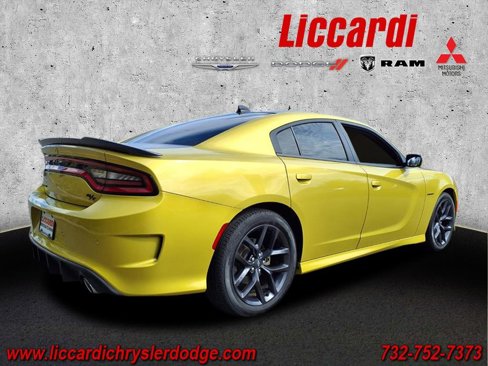 Used 2021 Dodge Charger R/T w/ Plus Group image 2