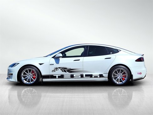 Used 2023 Tesla Model S image 7
