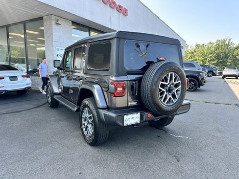 New 2025 Jeep Wrangler Sahara image 7