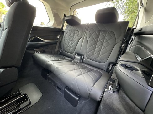 New 2026 BMW X7 xDrive40i w/ Premium Package image 28