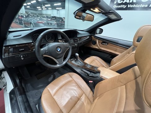 Used 2012 BMW 328i Convertible image 15