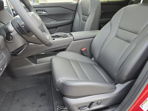 New 2026 Nissan Rogue SV image 15