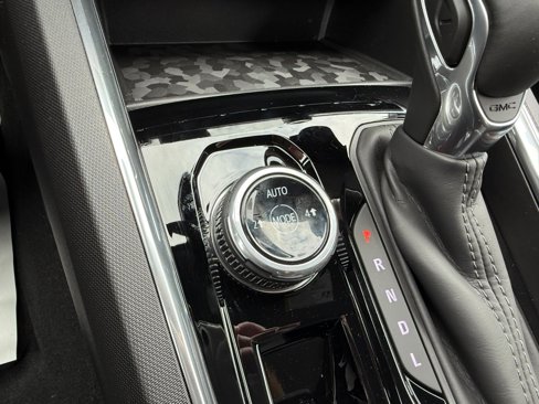 New 2025 GMC Canyon Elevation w/ Convenience Package image 31