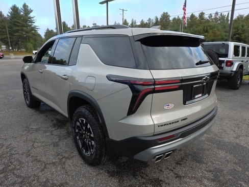 New 2026 Chevrolet Traverse Z71 w/ Enhanced Driving Package image 5