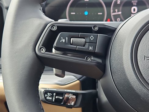 New 2026 Porsche Cayenne image 23