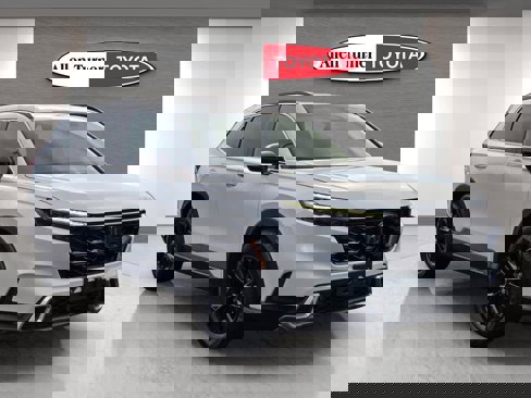 Used 2023 Honda CR-V Sport Touring image 1