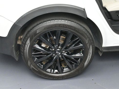 Used 2021 Kia Telluride SX w/ SX Prestige Package image 44