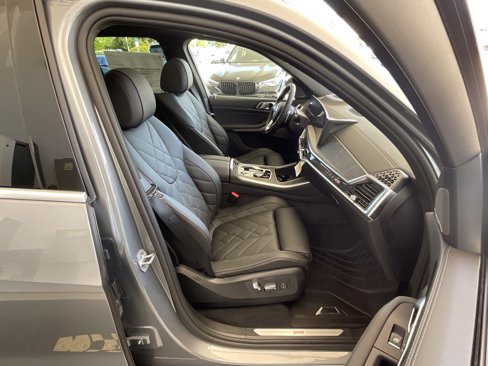 New 2026 BMW X5 xDrive50e image 22