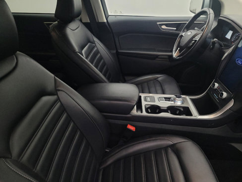 Used 2023 Ford Edge SEL image 21