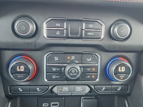 Used 2023 Chevrolet Tahoe RST image 21