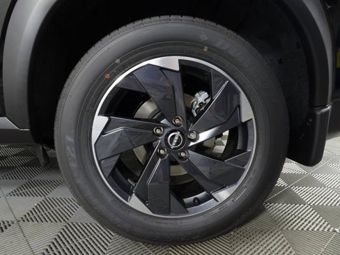 New 2026 Nissan Rogue SV image 6
