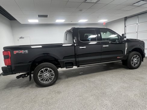 Used 2024 Ford F350 Limited image 15