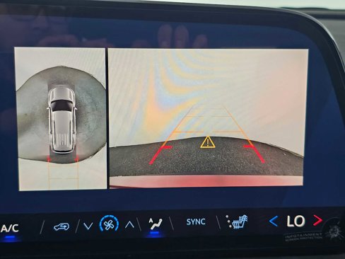 New 2026 Chevrolet Traverse LT w/ Enhanced Driving Package image 30