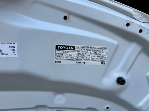 Used 2025 Toyota Corolla LE image 14