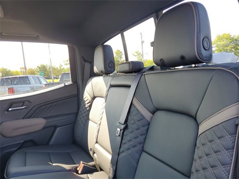 New 2026 GMC Canyon Denali image 26