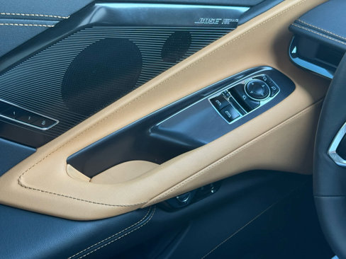 Used 2025 Chevrolet Corvette Stingray Preferred Cpe w/ Stealth Interior Trim Package image 40