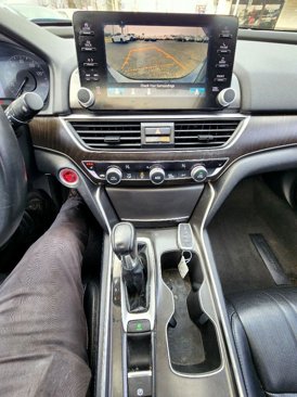 Used 2018 Honda Accord EX-L image 19