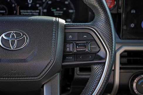 Used 2024 Toyota Tacoma TRD Off-Road image 13