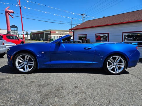 Used 2016 Chevrolet Camaro LT w/ RS Package image 7
