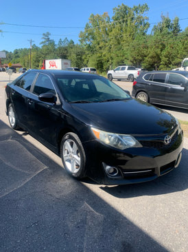 Used 2014 Toyota Camry SE image 3
