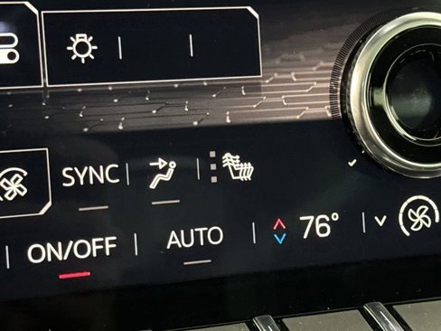 New 2025 GMC Sierra EV Denali image 3