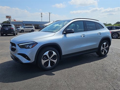 New 2026 Mercedes-Benz GLA 250 image 2