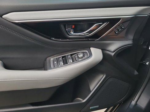 New 2025 Subaru Outback Limited image 23