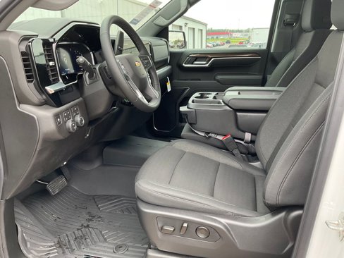 New 2026 Chevrolet Silverado 1500 LT image 2