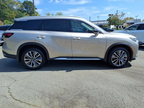 New 2026 INFINITI QX60 Luxe image 23