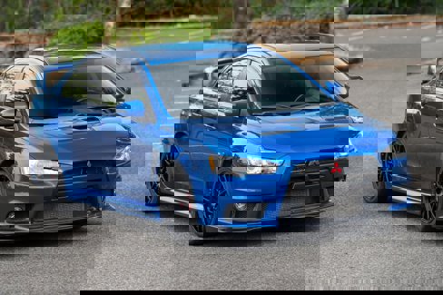 Used 2015 Mitsubishi Lancer Evolution GSR image 12