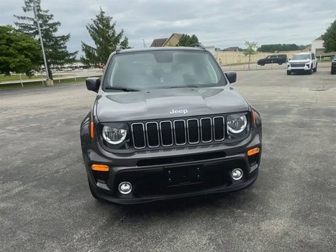 Used 2019 Jeep Renegade Latitude image 26