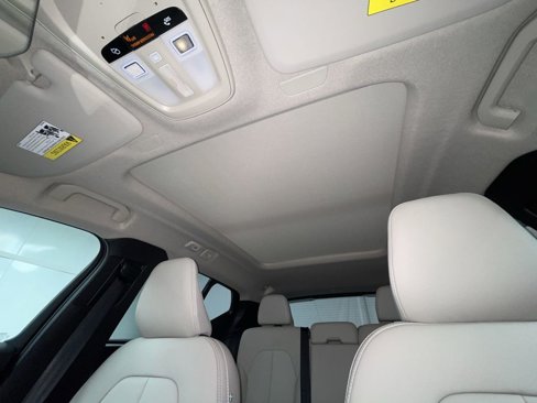 New 2026 Volvo XC40 B5 Plus w/ Protection Package Premier image 11