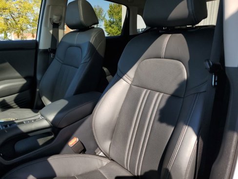 Certified 2025 Honda HR-V EX-L image 30
