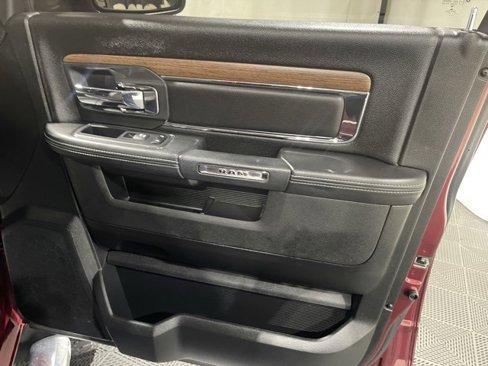Used 2017 RAM 1500 Laramie image 24